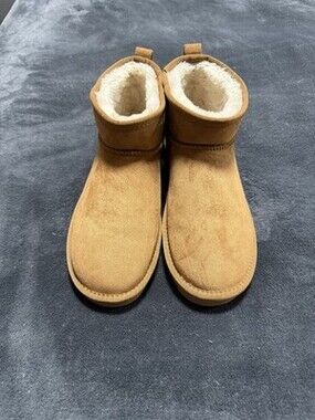 Soda Women's Faux Suede Ankle Boots with Faux Fur Lining